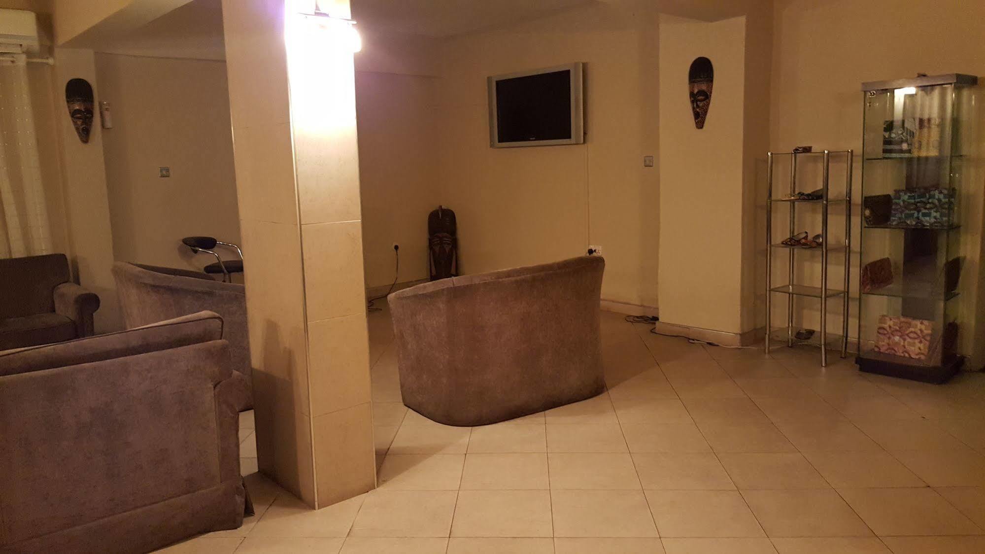 Golden Gate Hotel كوماسي المظهر الخارجي الصورة